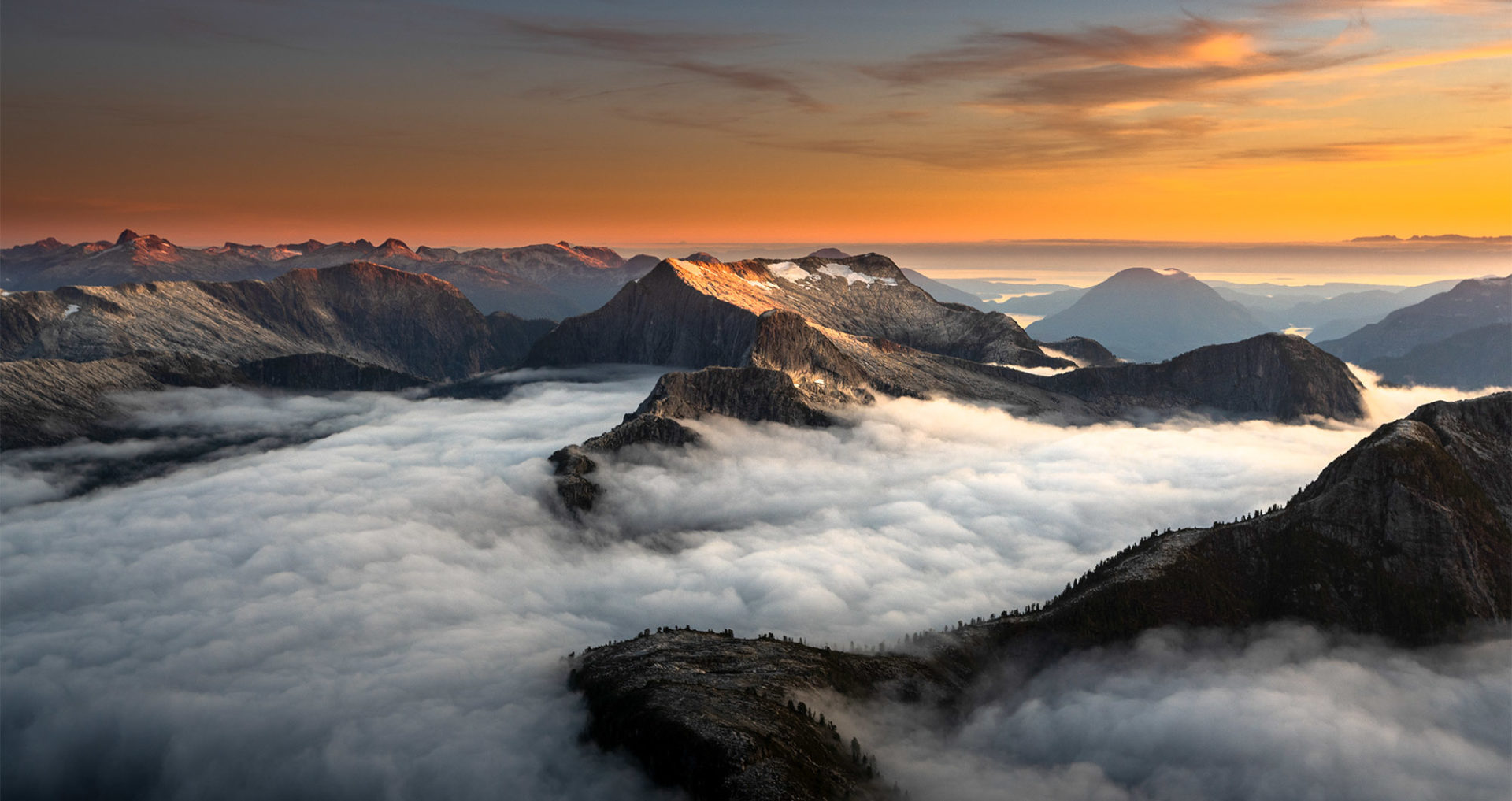 Mountains-British-Columbia-Sunset | Marc Baechtold