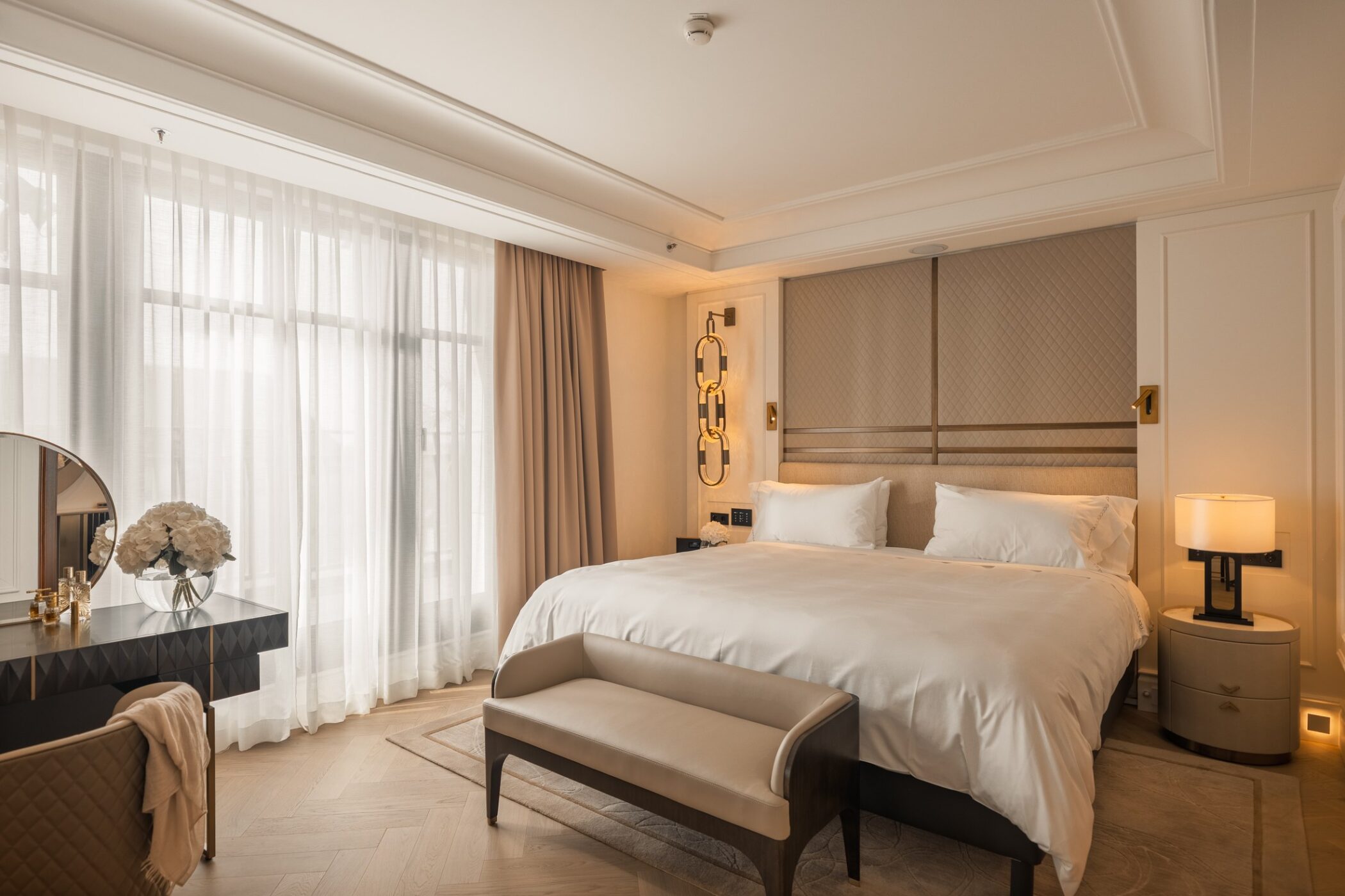 Bright guest bedroom at Breidenbacher Hof Düsseldorf